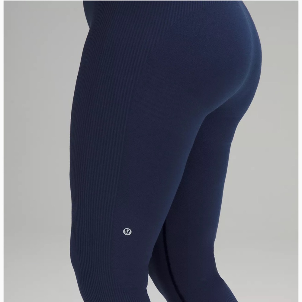 LULULEMON Keep the Heat High-Rise Tight 27’’ — color: night sea — Dark Purple